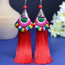 New ethnic wind ear decorated female embroidered floral earrings flummered with exaggerated Korean retro folk earrings long