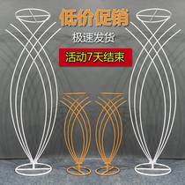 2019 New Wedding Props Iron Art Mermaid Road Leading Table Flowers Floral Wedding Ttai Floral Decoration Pendulum