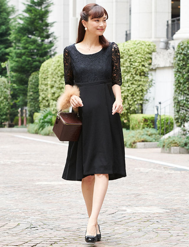 Japanese foreign trade original single spring and autumn maternity dress postpartum lace mid-sleeved breastfeeding dress