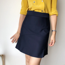 It is highly recommended to wear three seasons in the morning and evening. Commuter A version of the skirt is slim and versatile 618C2