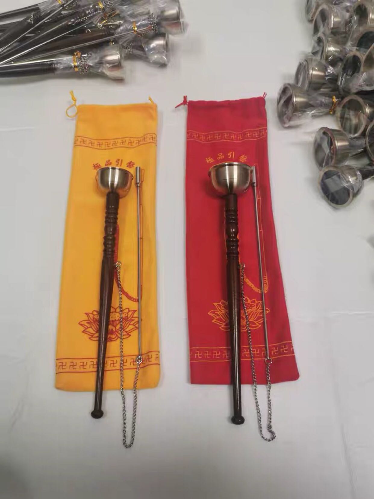 Buddha-edge fixture Taiwan boutique high-xi copper-exhausted temple method will be celebrated with pure copper solid wood knot