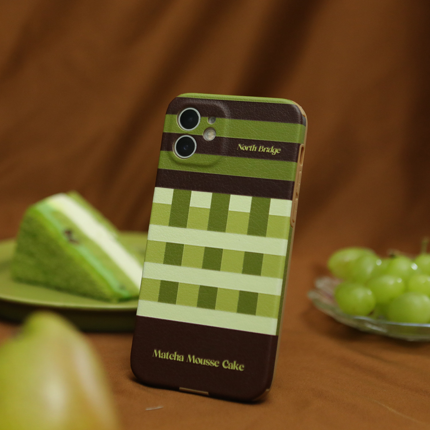 NBC Original Retro Matcha Tea is suitable for Apple 12iPhone 13promax Mousse Leather Grain 11