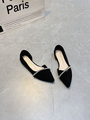 Hepburn style beaded shallow opening single shoes for women 2026 new Spring and autumn versatile side opening versatile gentle flat women's ladle shoes