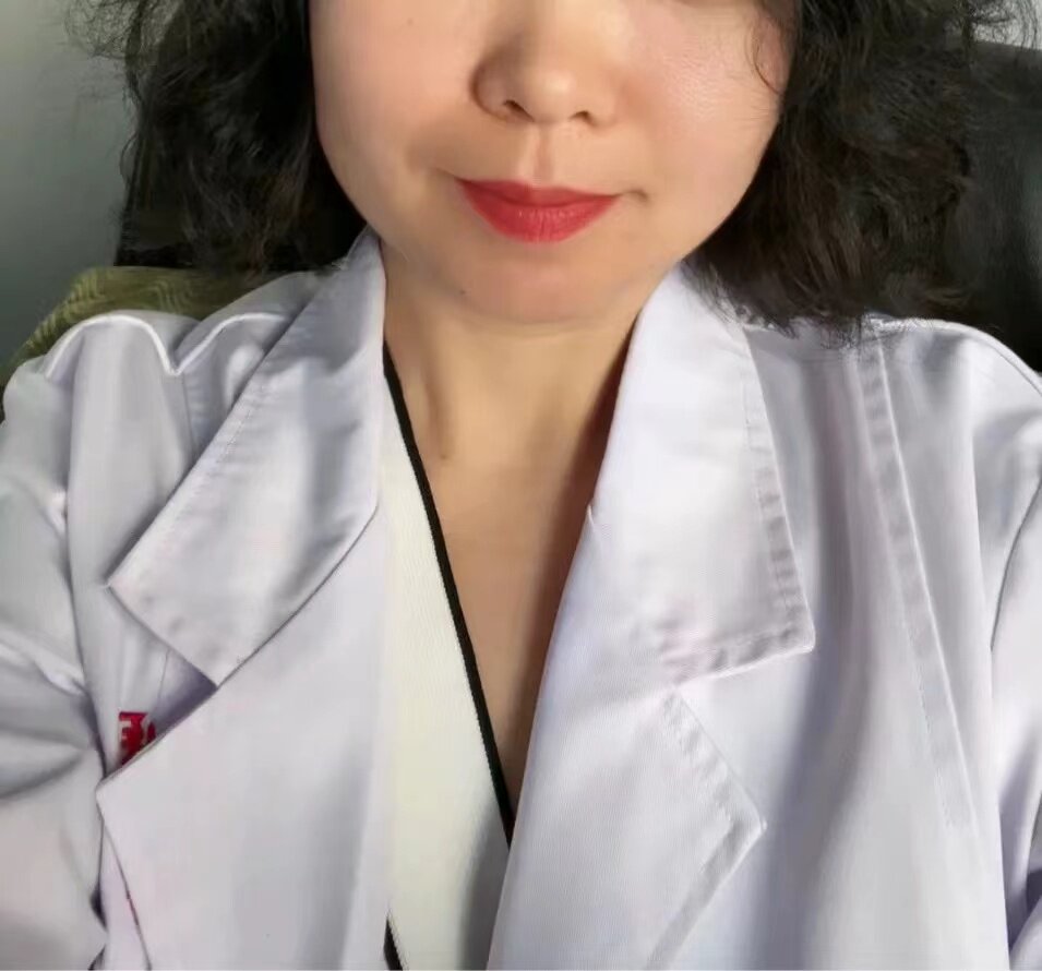 周医生诚信店铺的LOGO
