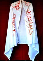 ISHA center di Nalingga shawl with only 2 strips each will donate 200 to the central canteen