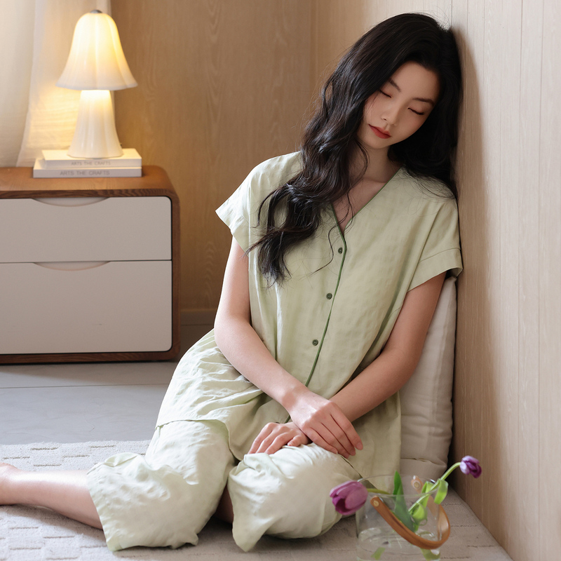【Puff Cotton】Women's Summer 2026 New Pajamas with Chest Pads, Short Sleeves, Three-Quarter Pants, Thin Style, High-End Homewear