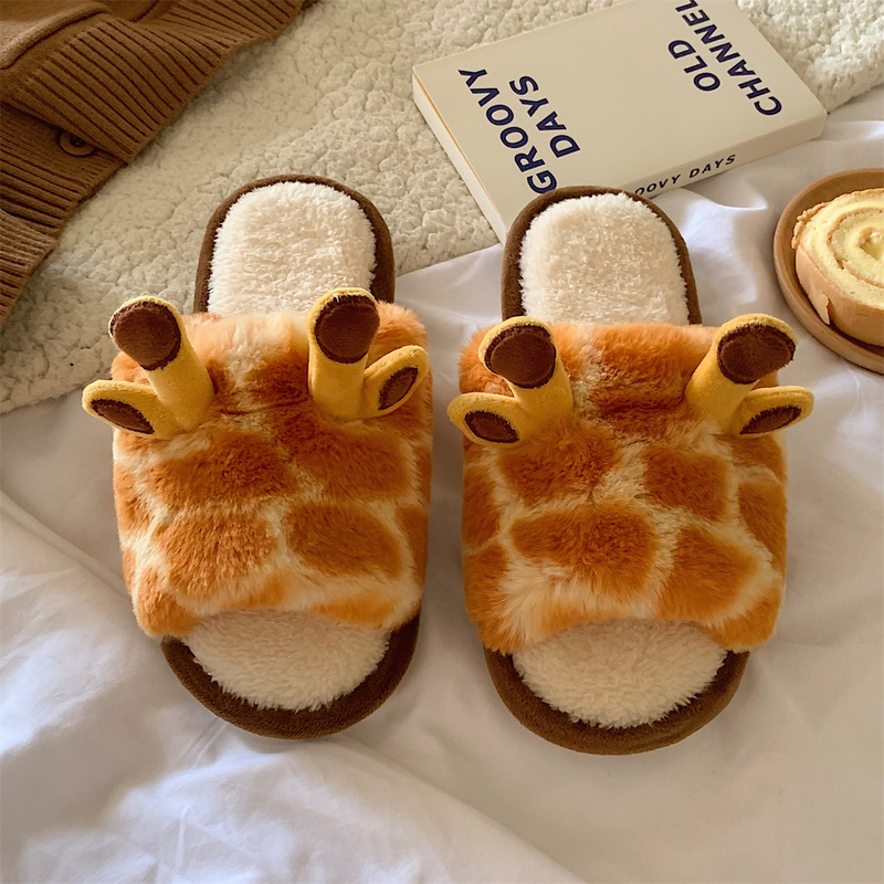 Thin Striped Korean Style Cute Cartoon Giraffe Cotton Slippers for Women, Autumn and Winter Ins Home Non-Slip Fuzzy Maternity Shoes