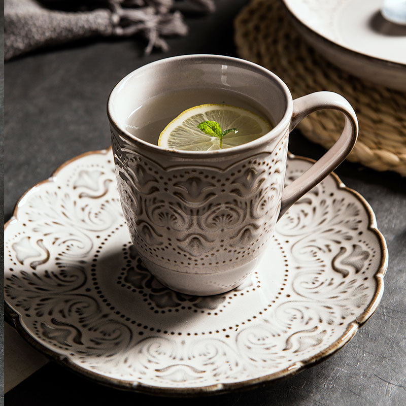 American retro creative ceramic cutlery Home bowls Dishes Delicate Reliefs Craftsmanship Bowls Trays Personality Cups A food