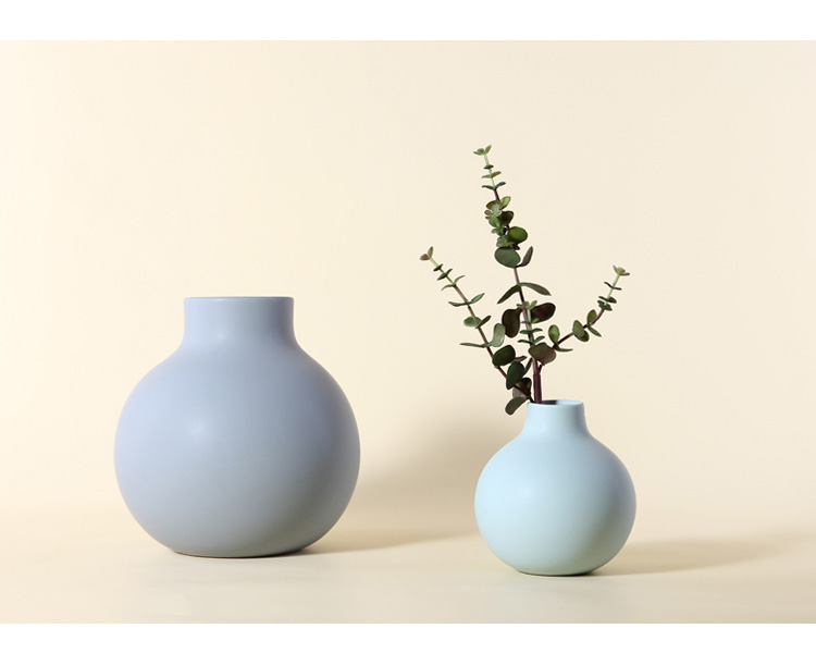 Morandi color I and contracted ceramic vase place to live in the living room table Nordic soft adornment, the dried flowers