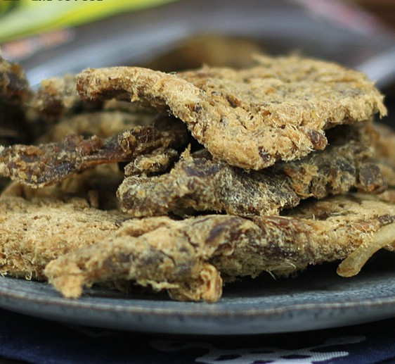 Hau Eat Sarta Daddy Taste 5 Aroma Sauce Taste Bull Meat Dried Hand Ripping Beef Slices Tete Specie Snack 250g