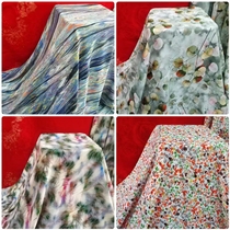 Tissus de coton à grande échelle Déficit dans des tissus de coton artificiels en coton motifs à la rame pesant en été tissu oriental de soie pyjama