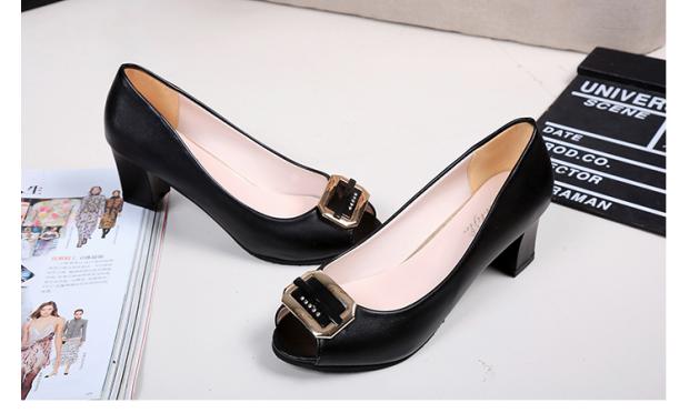 Mùa hè mới 2018 sandal miệng cá nữ dày với khóa miệng nông khóa chuyên nghiệp với giày cao gót thời trang size lớn dép gucci nữ