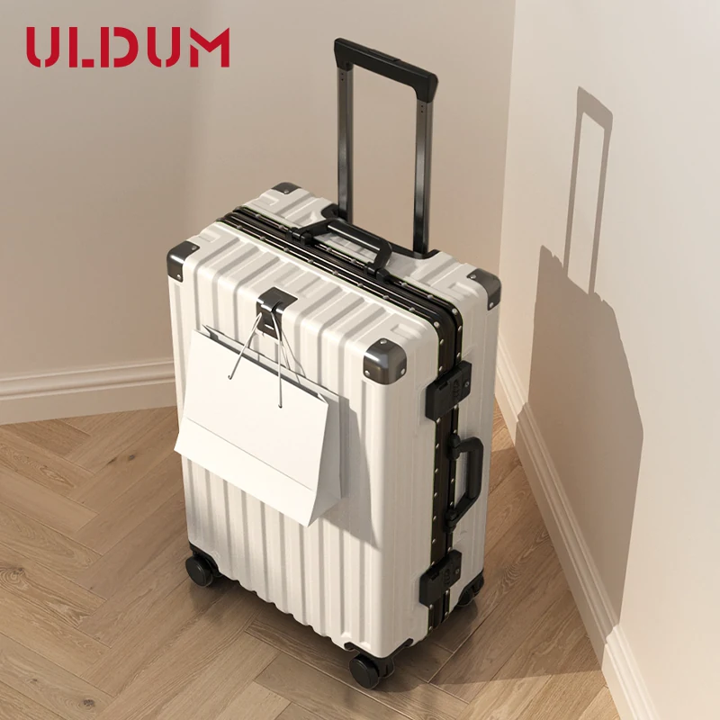 Capacious suitcase, durable box, 2023 collection