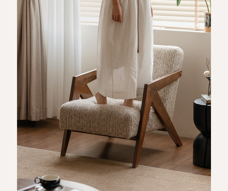 Мягкое кресло 源氏木语实木沙发椅客厅中古风单人椅家用阳台理查德休闲 𫔮靠背椅