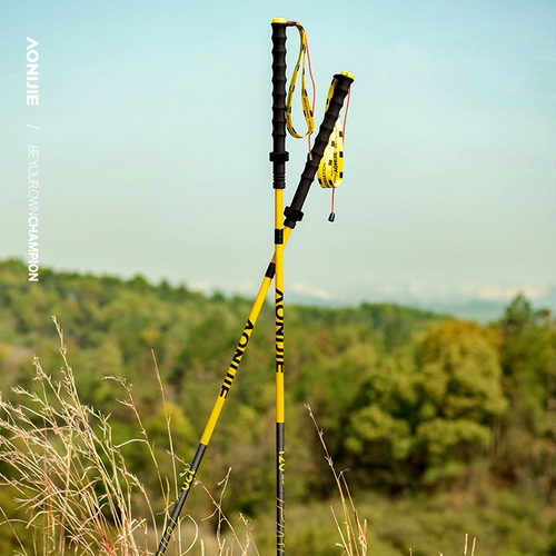 奥尼捷 Походный полюс углеродистый волокно складное перекрестное беговое шеста.