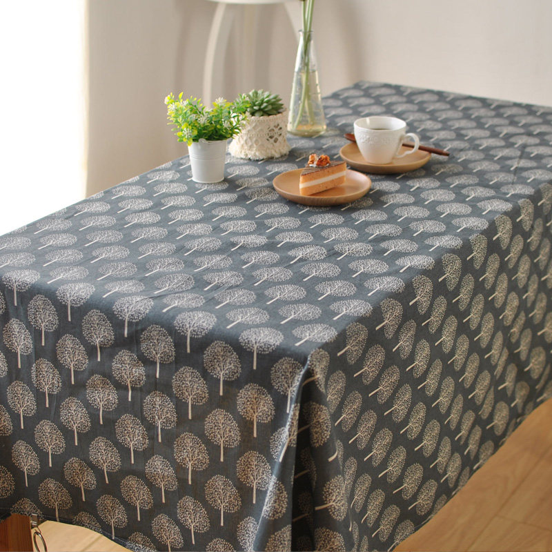 The Japanese style and the style and the ancient simplicity of the blue light pine tree cotton linen tablecloths and art frescoed with a napkin table cloth cover towels