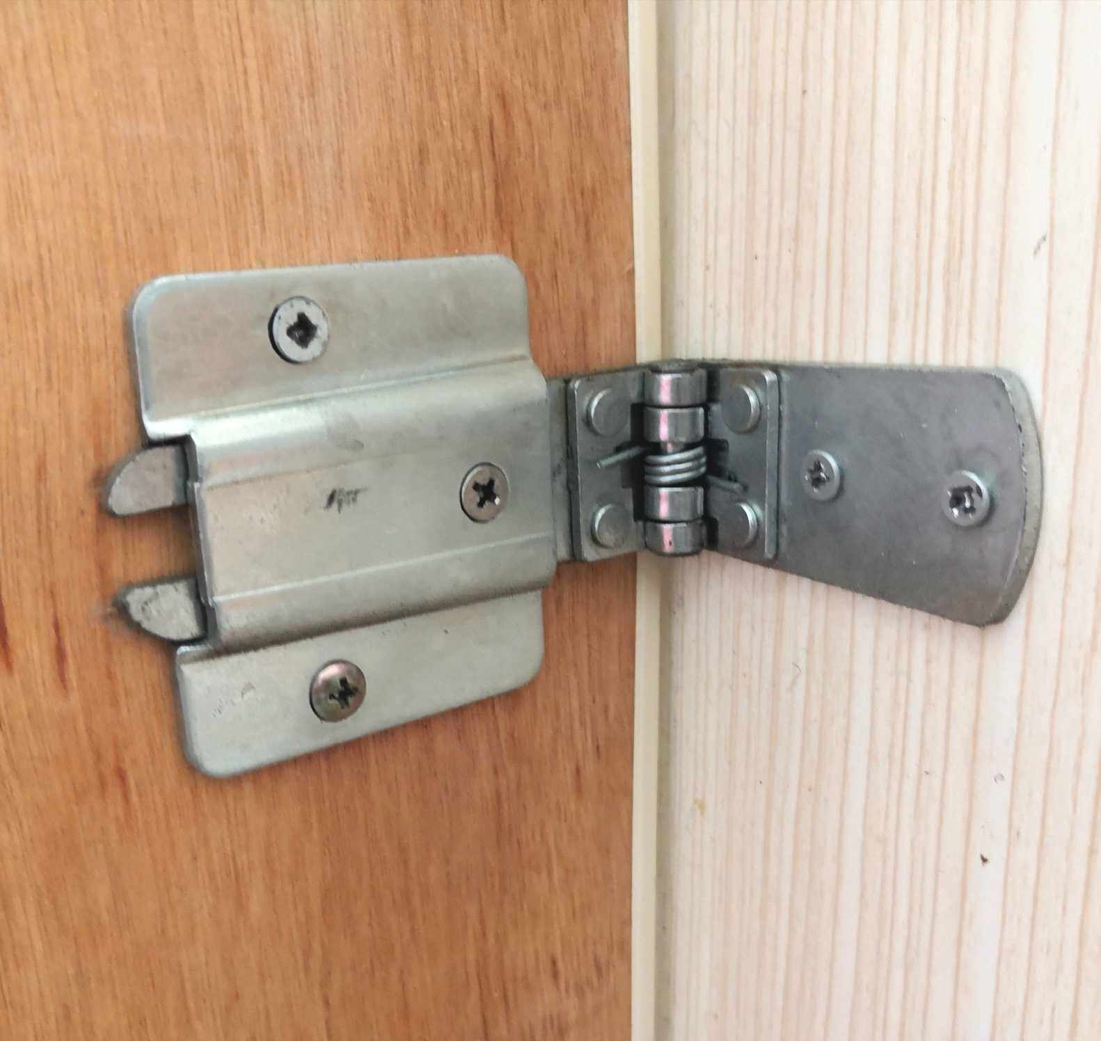 Spring hinge door automatic rebound hinge Invisible door aisle door fire door closing door door closed door whole house customization