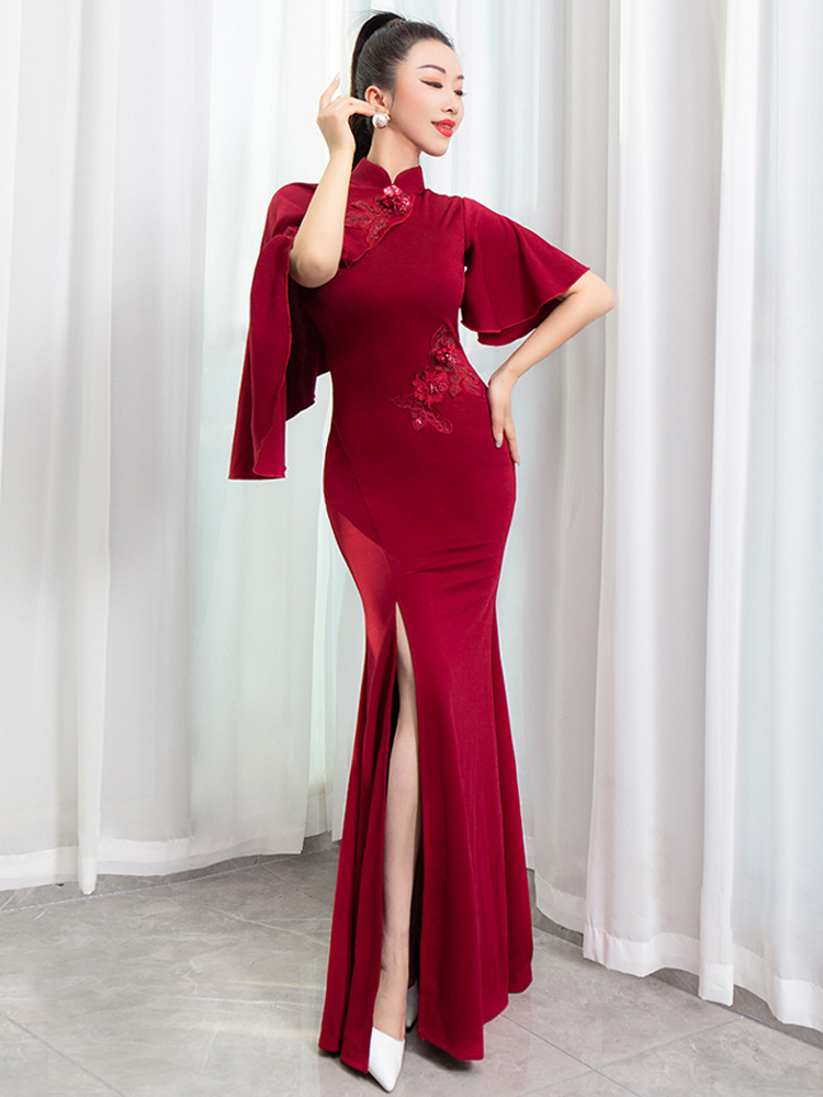 Wine Red Classical Qipao Chinese Wind Embroidered Irregular Floating Sleeve Model Walking Show Dance Performance Gift Instrument Single Side Open Fork