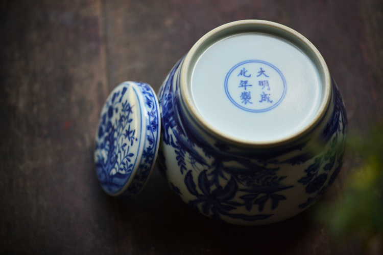 Offered home - cooked imitation doucai flowers in large jingdezhen hand - made ceramic tea set tea caddy fixings storehouse