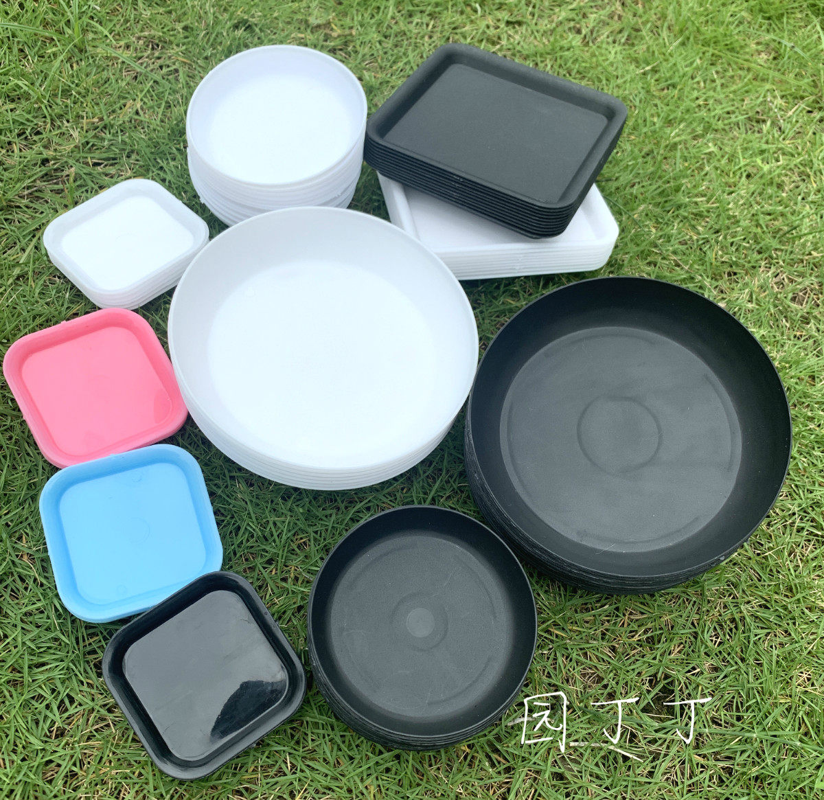 Multi - flesh pot water tray Black circular plastic tray Flower basin bottom - tray small flower basin tray