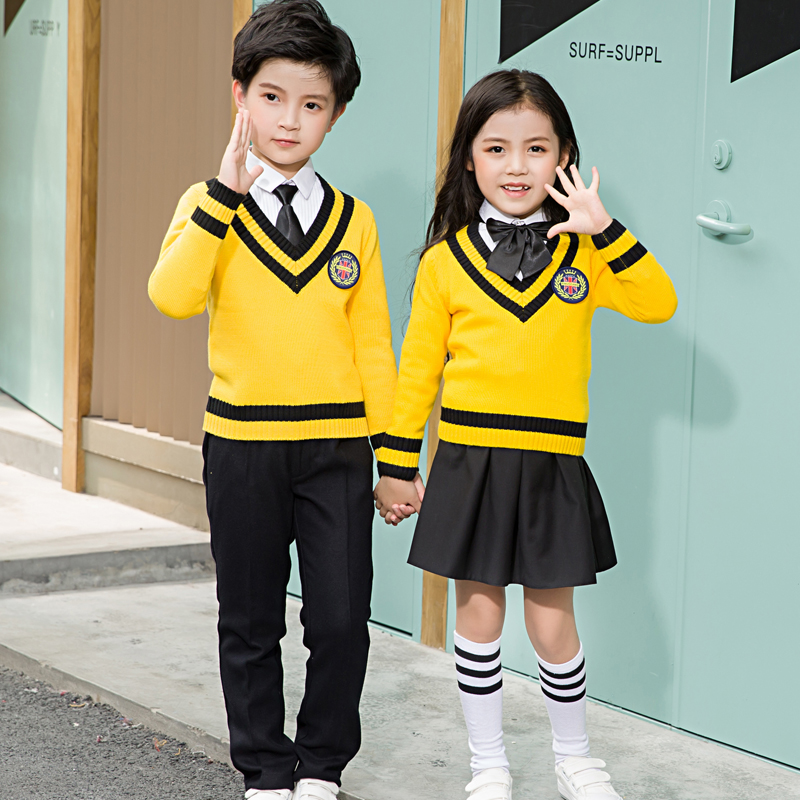 Kindergarten Garden clothes College school uniforms Children's class uniforms Inlenfeng Wind Games Three sets of elementary school children suit Spring and autumn clothes