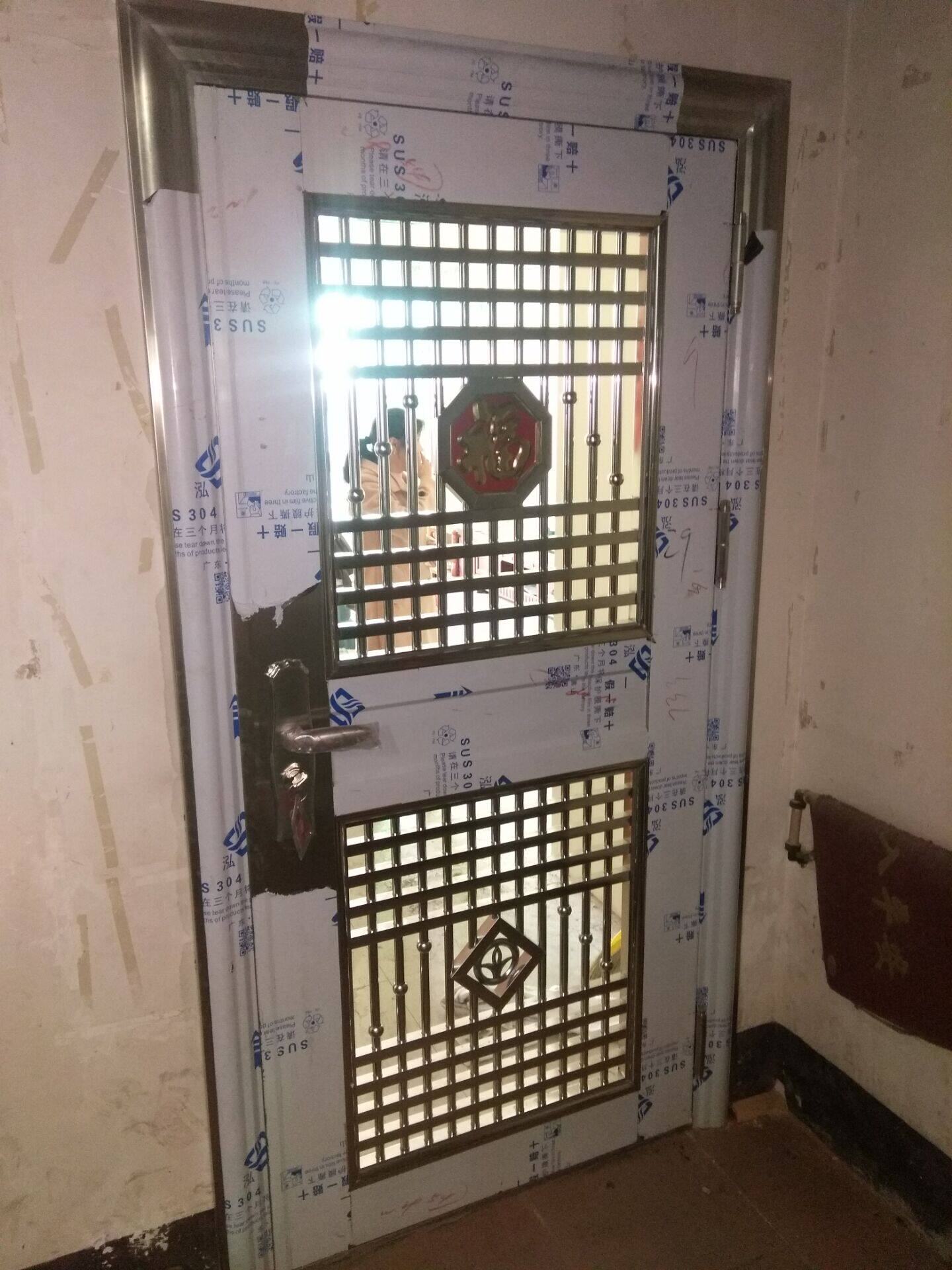 Stainless steel door 304 entry door Household safety glass door Security door entry door Villa double door