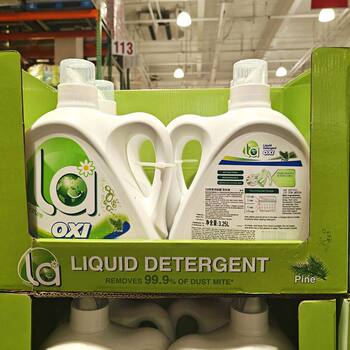 Costco's Wal-Mart Exclusive Brand, Wal-Mart, Has a 3.25-Liter Aerobic Antibacterial Laundry Detergent with a Pine Scent That Deeply Removes Stains