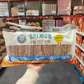Costco Purchases Pampede Salmon Dog Treats, Natural Air-Dried Meat Strips, Beautifying Fur, Nutritious Bagged Pet Snacks