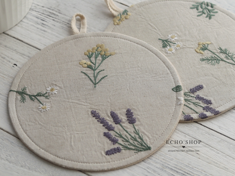 Echo handmade pastoral style embroidered cotton linen coaster pot plate heat insulation placemat round simple fabric