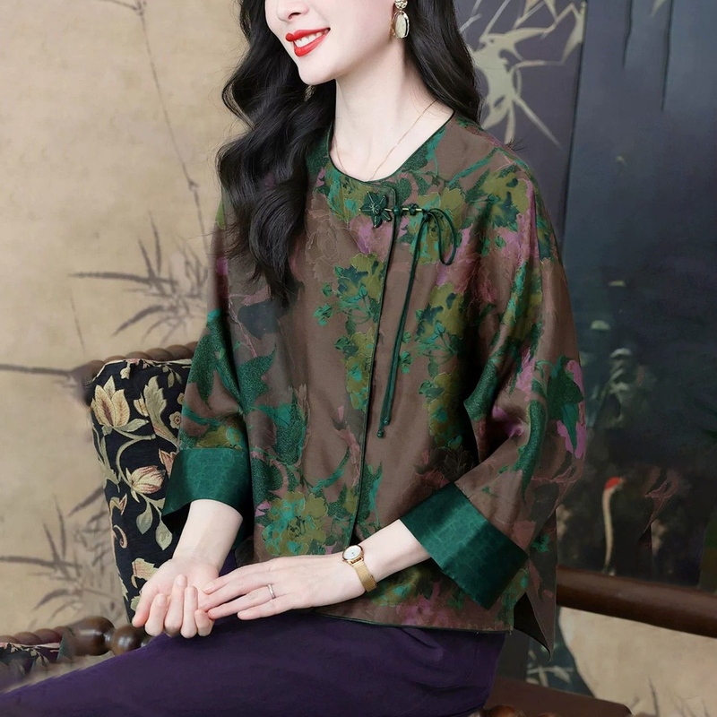 Silk New Chinese Style Top with Nine-Quarter Sleeves, Round Neck, Floral Print, Mulberry Silk, Light Luxury, High-End Feel, Printed, Loose-Fitting Commuter Shirt Silk New Chinese Style Top with Nine-Quarter Sleeves, Round Neck, Floral Print, Mulberry Silk, Light Luxury, High-End Feel, Printed, Loose-Fitting Commuter Shirt