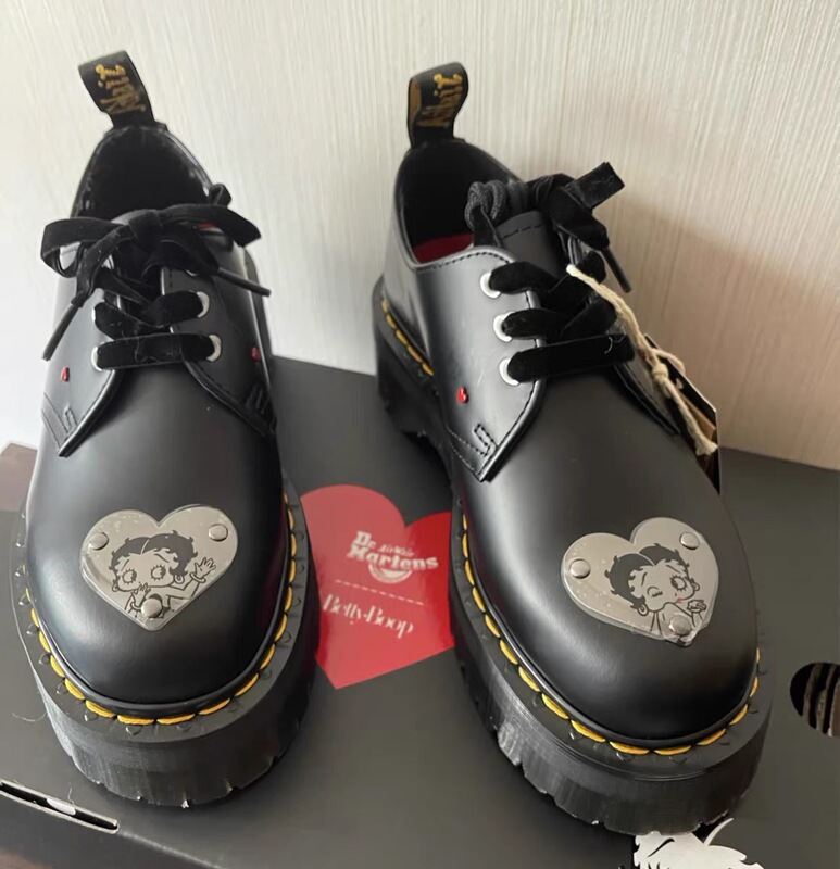 Dr. Martens 1461 Quad Thick-Soled 3-Hole Shoes, Collaboration with Yang Mi and Betty Boop Dr. Martens 1461 Quad Thick-Soled 3-Hole Shoes, Collaboration with Yang Mi and Betty Boop