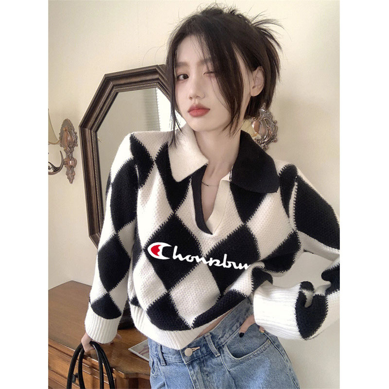 Cute and Trendy French-Style Black and White Argyle Knit Sweater for Women, Autumn and Winter Lazy Fashion Loose Top