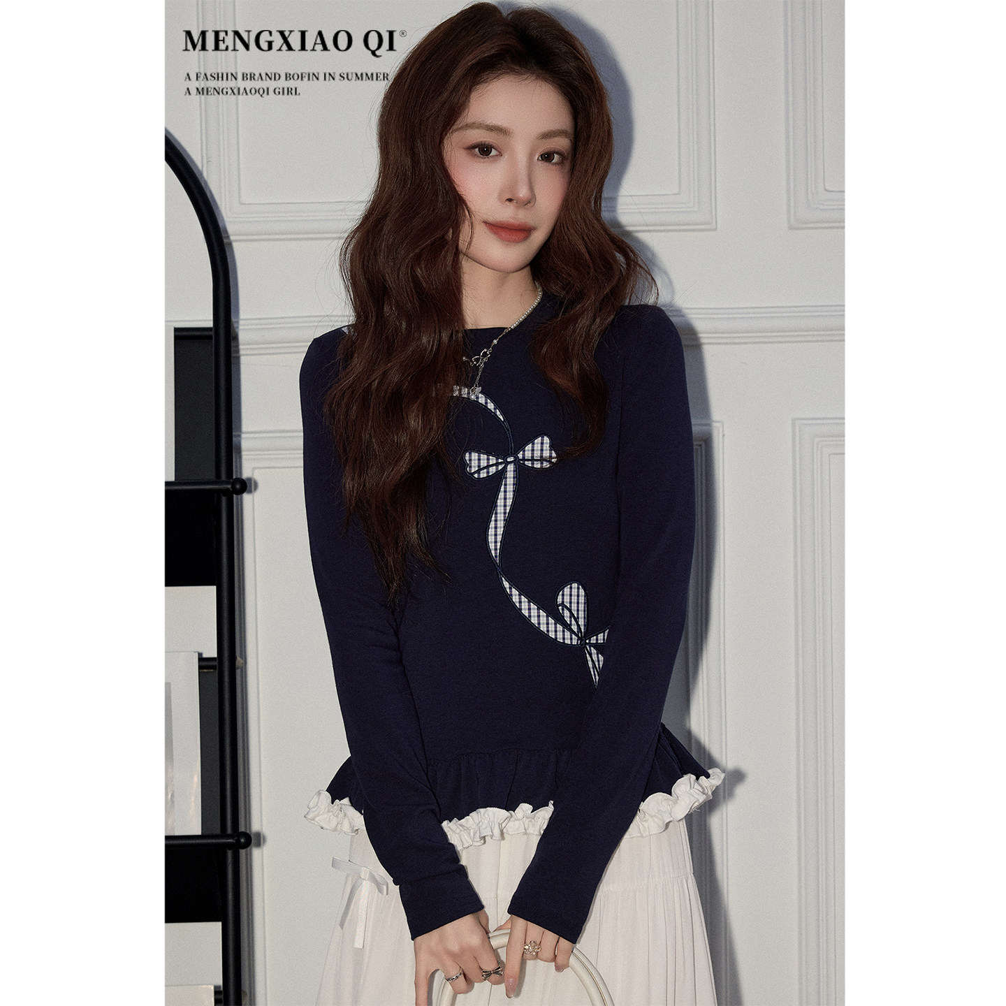 Meng Xiaoqi Korean-style ballet bow long-sleeved T-shirt for women, early spring, unique design with ruffled trim, slim fit.