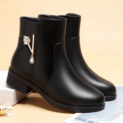 Флисовые туфли для матери, короткие сапоги, обувь для кожаной обуви, демисезонные ботинки, из натуральной кожи, мягкая подошва, для среднего возраста