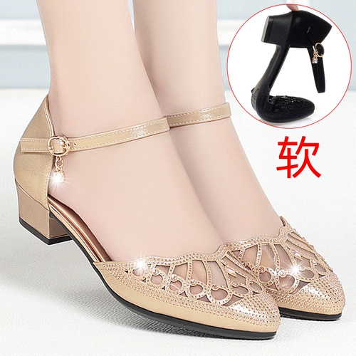 Летние дышащие сандалии, обувь, подходит с юбкой для матери