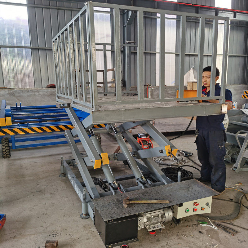 Simple Lifting Platform Mobile Scissor Lift Electro-hydraulic Lifting Table Rotating Stage Ground Lifting Machine