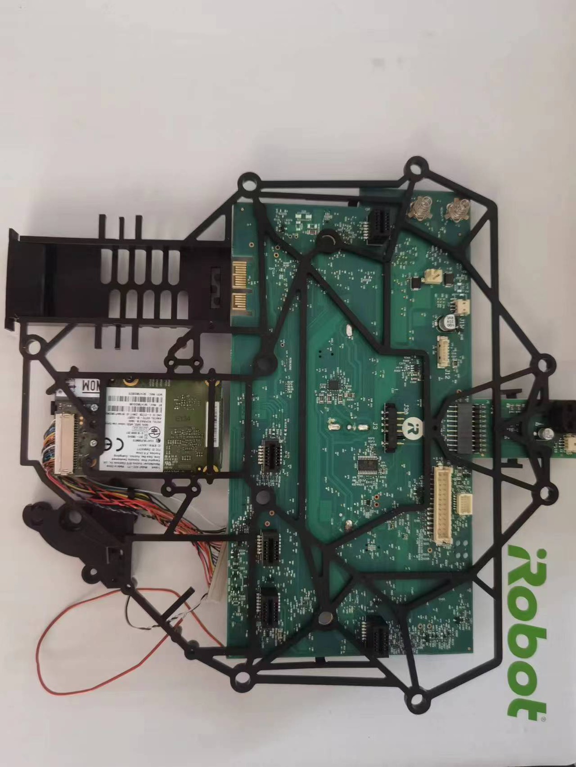 扫地机器人自动开门器：智能家居中的隐形守护者