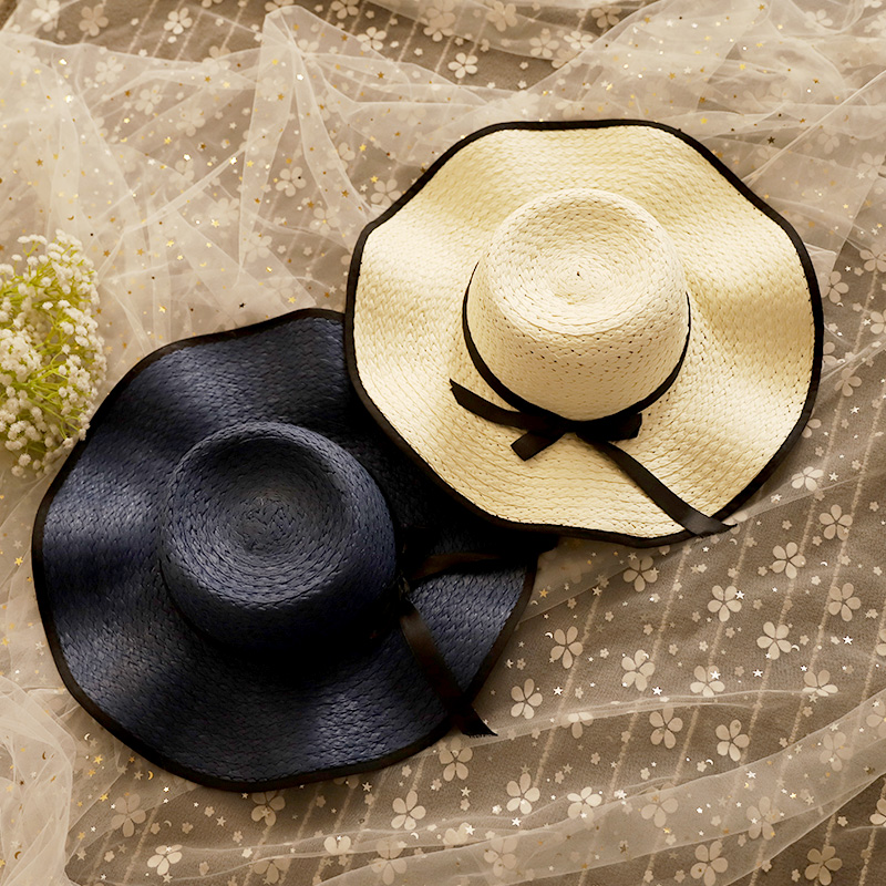 Beach hat female seaside sunscreen sun straw hat female travel big brim student sun hat leisure and vacation wild style