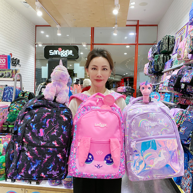 Australia Smiggle school season boys and girls cute students a variety of cartoon backpacks grades 1-6