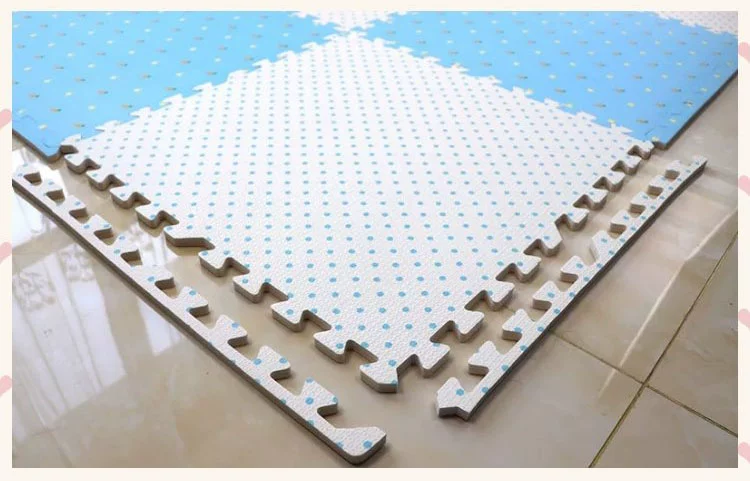 Phòng trẻ em bọt pad phim hoạt hình khảm bò mat 60 × 60 bé leo mat câu đố mat mat - Thảm sàn