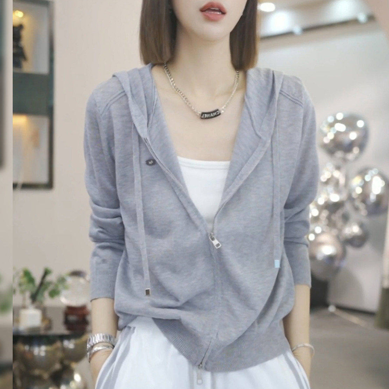 Thin Hooded Large Size Knitted Cardigan for Women, Early Autumn Sun Protection Cover-Up, 2026 New Loose Zipper Jacket Top Thin Hooded Large Size Knitted Cardigan for Women, Early Autumn Sun Protection Cover-Up, 2026 New Loose Zipper Jacket Top