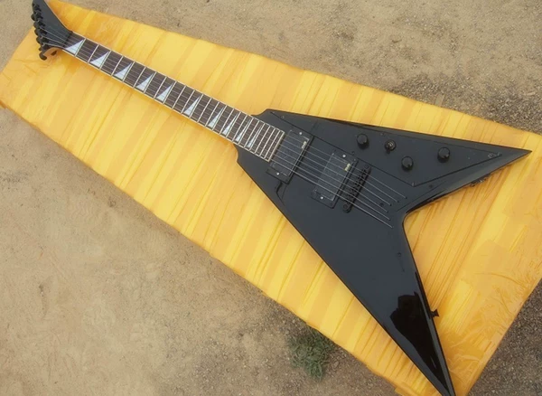 Товары от 韵乐器工厂销售展示店