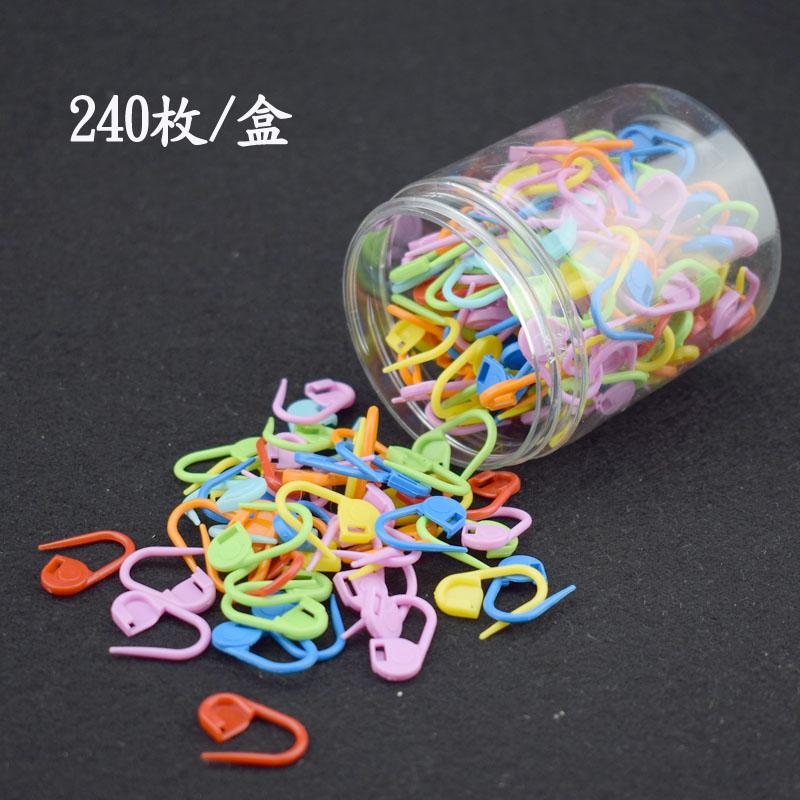 240 pieces of colored plastic paper clip small pin small tag mark buckle wool hand-woven tool buckle