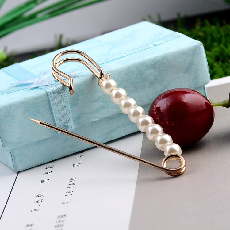 Trâm ngọc trai hoang dã Thời trang đơn giản lớn pin lụa khăn quàng cổ Áo len khăn choàng khăn choàng trang trí cardigan pin trang sức cài áo