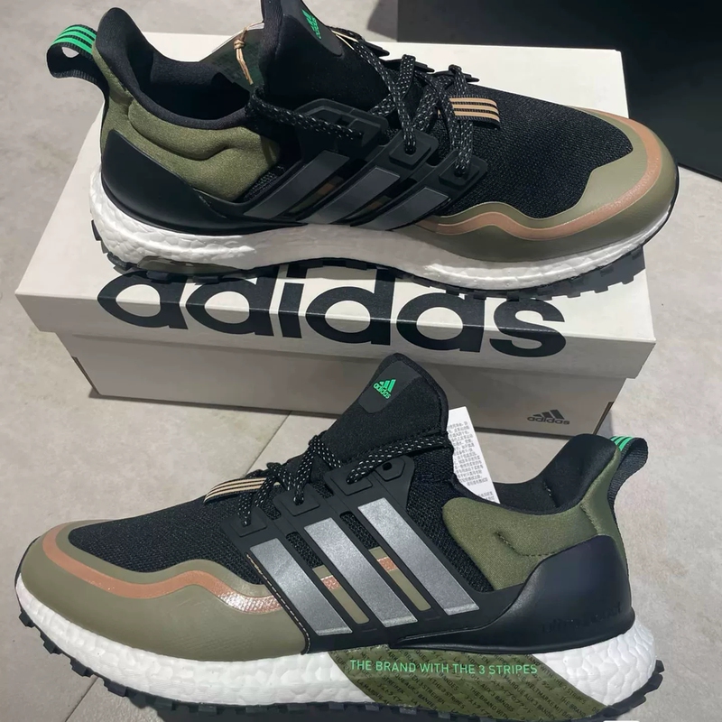 Adidas Genuine Ub Atr Men's and Women's Sports Low-Top Wear-Resistant Running Shoes Jq4771 Tag 1299 Adidas Genuine Ub Atr Men's and Women's Sports Low-Top Wear-Resistant Running Shoes Jq4771 Tag 1299