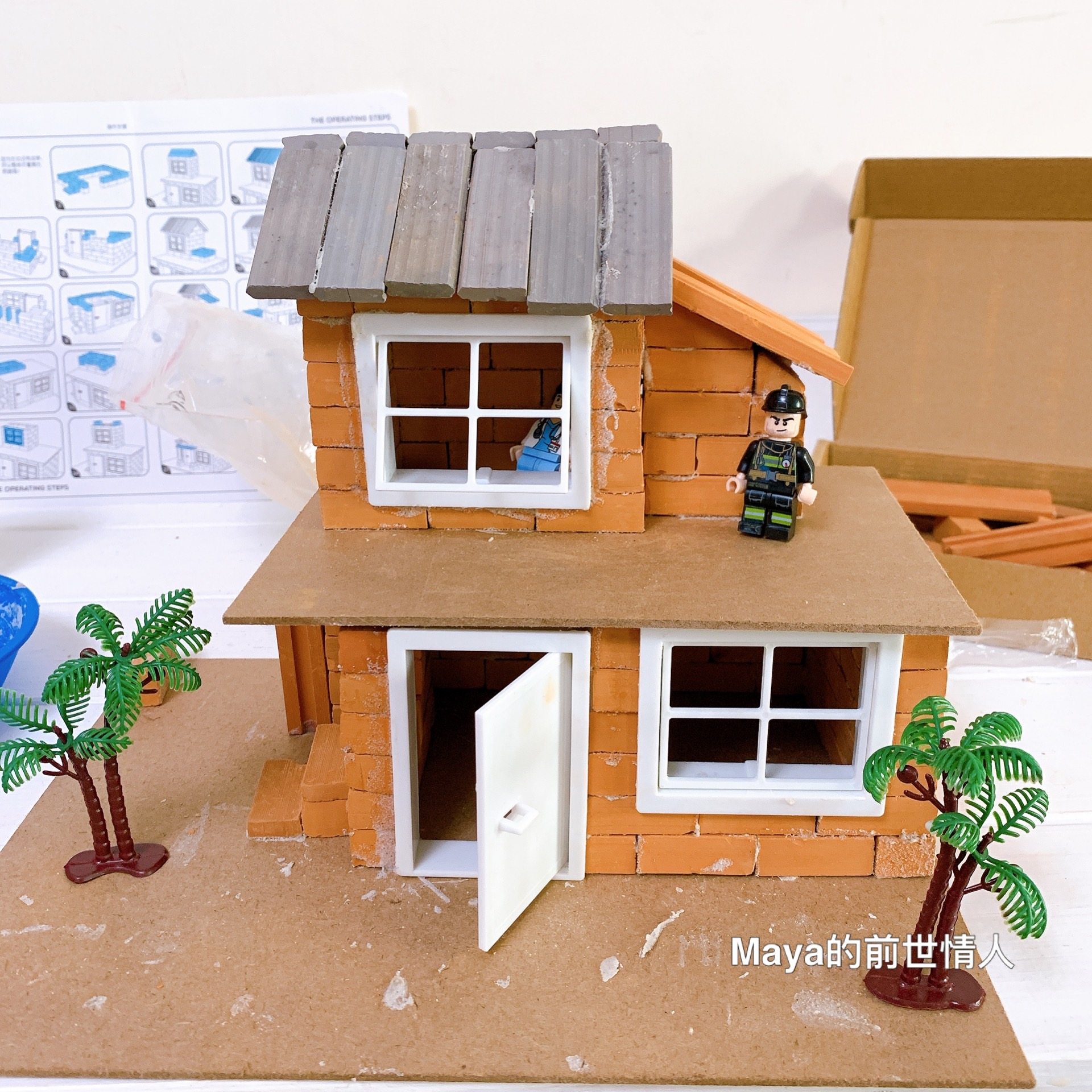 Little mason children DIY simulation brick and tile building to build a house hand-built villa model parent-child toys