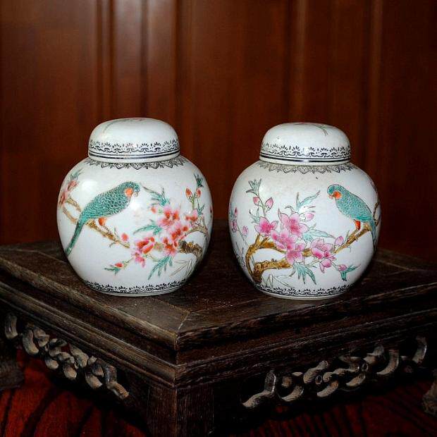 Jingdezhen Wenliu porcelain old objects old factory goods old factory porcelain top ten porcelain factory 567 porcelain 60 s collection ornaments