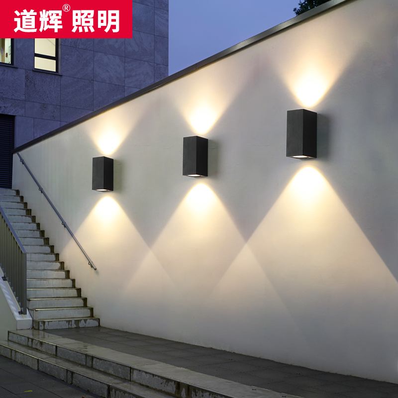 Outdoor waterproof wall lamp led Nordic modern aisle wall lamp Double head lighting lamp Barrel garden lamp Exterior wall lamp