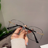 Золотой черный