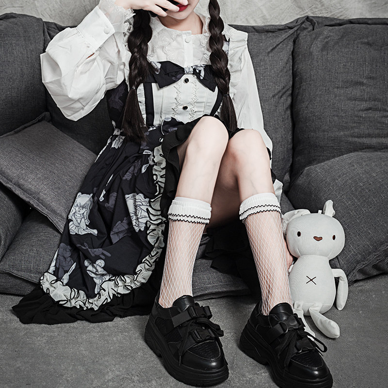 Middle cylinder Sox women Chains slim legs Thin legs thin summer black white fishing nets socks jk lace silk socks Stenosocks Storm stockings Long